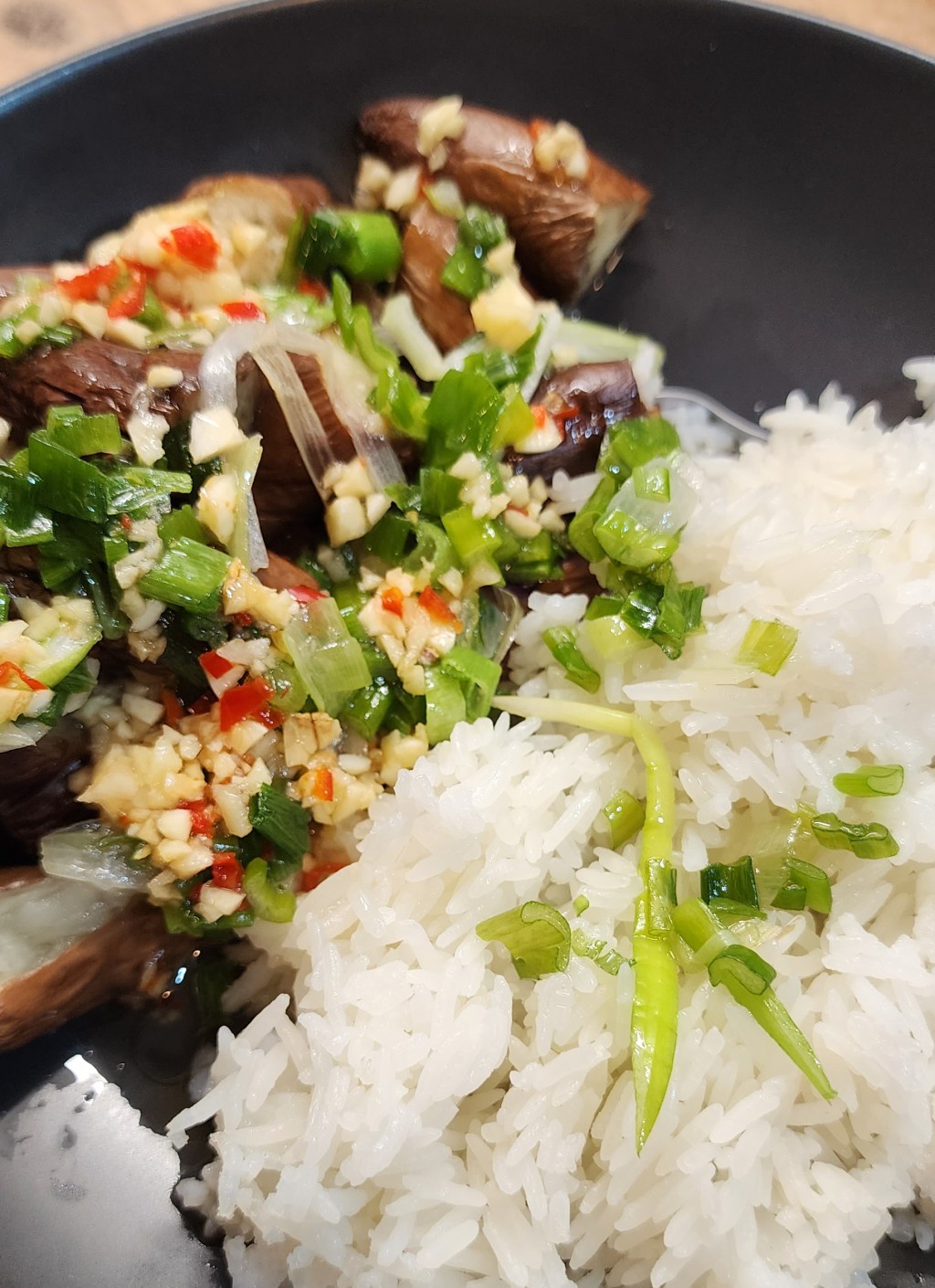Cà tím nướng mỡ hành – Grilled Eggplant with Scallion Oil